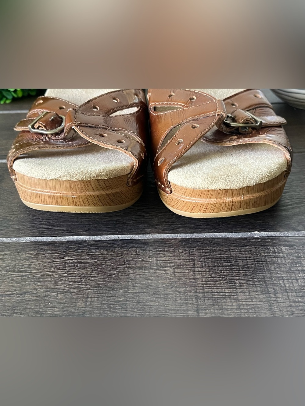 Dansko Sissy Patent Leather Copper Brown Clog Sandals Sz 40(US9.5-10) 9805162200 - Picture 10 of 15